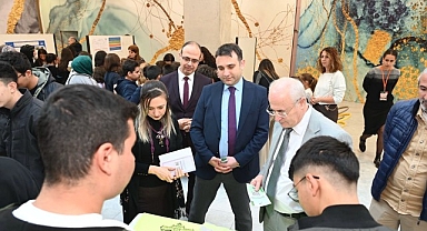 Prof. Dr. Kılıç, Aydın’daki “Proje Pazarı”nda Genç Bilim İnsanlarıyla Buluştu