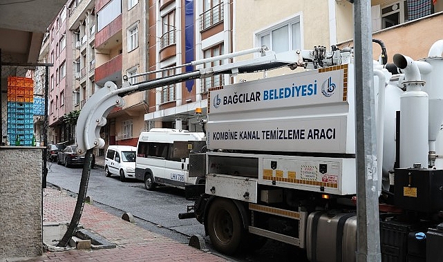 Bağcılar Belediyesi ekipleri tam kadro sahada