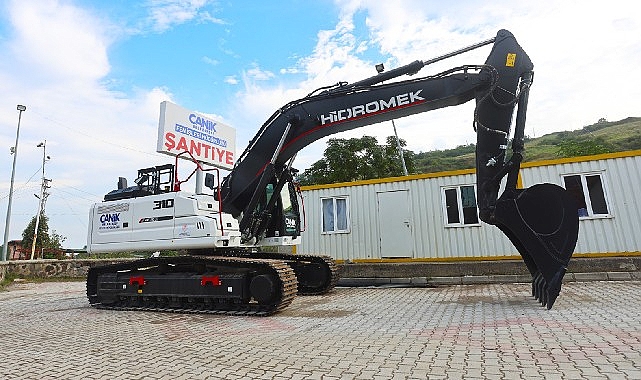 Canik’te Etkin Hizmet: Yeni İş Makinesi Filoda